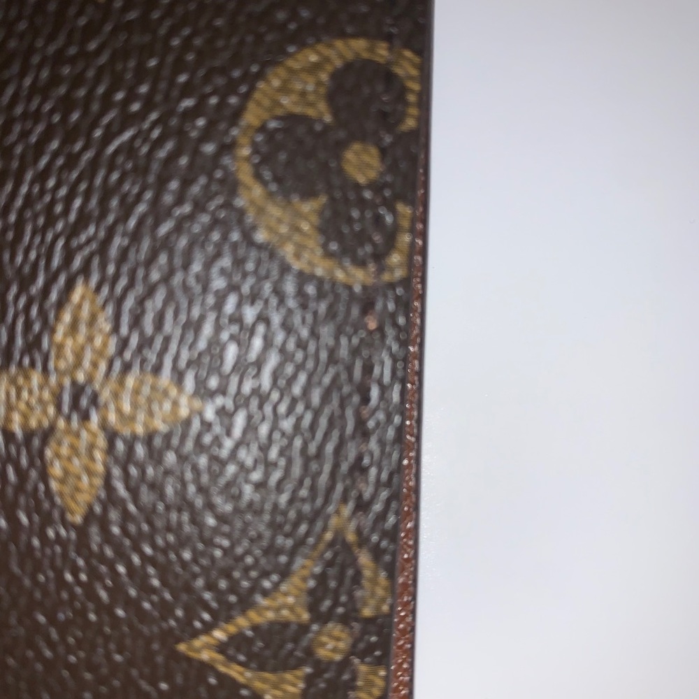 Wallet SOLD - Picture 4 of 12